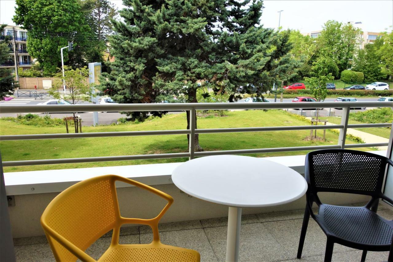 Aparthotel Domitys - Les Robes D'airain Caen